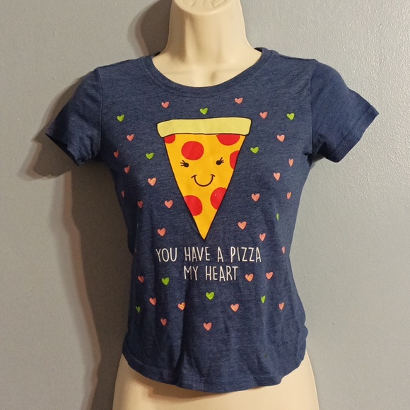 Evy of California girls you have a pizza my heart top with a slice of pizza - Picture 8 of 17